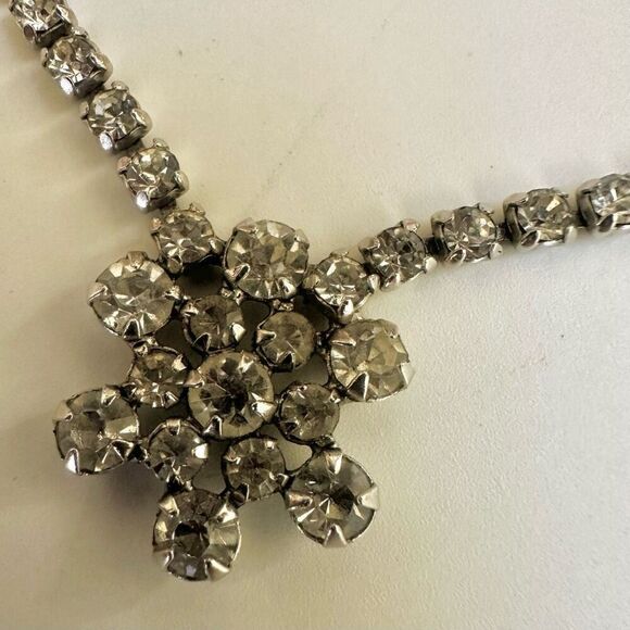 Garne Jewelry Vintage rhinestone necklace - Picture 7 of 8